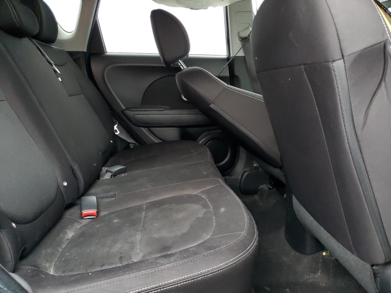 2016 Kia Soul - Image 11