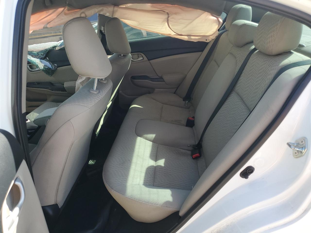 2015 Honda Civic - Image 10