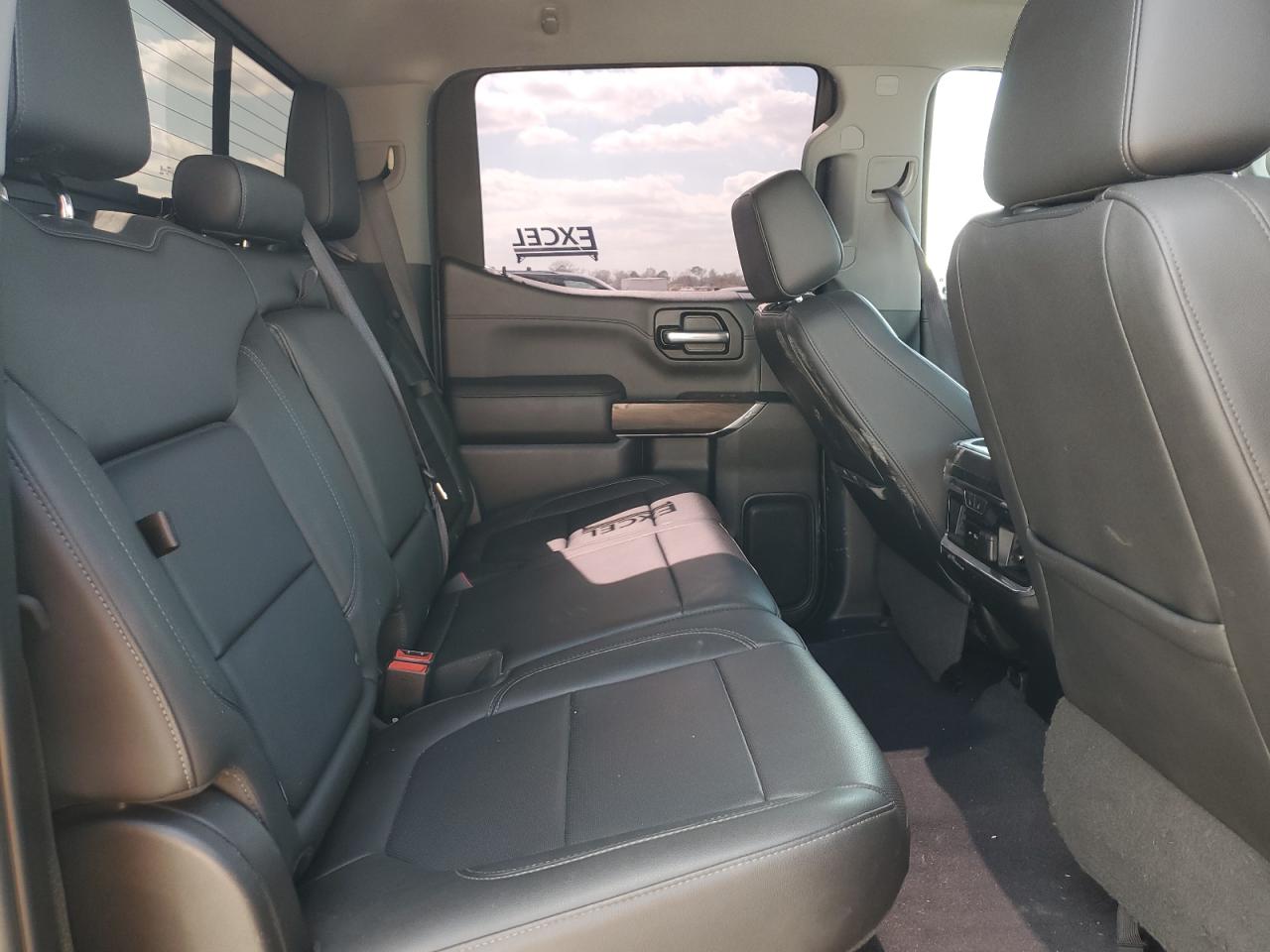 2019 GMC Sierra - Image 10