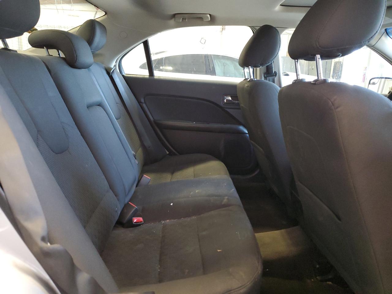 2012 Ford Fusion - Image 10