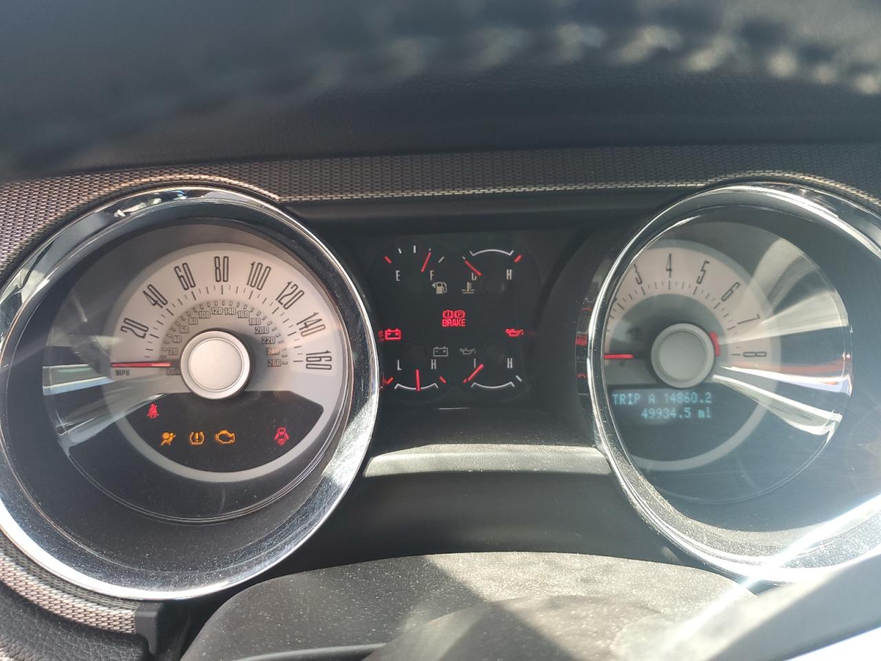 2011 Ford Mustang - Image 9