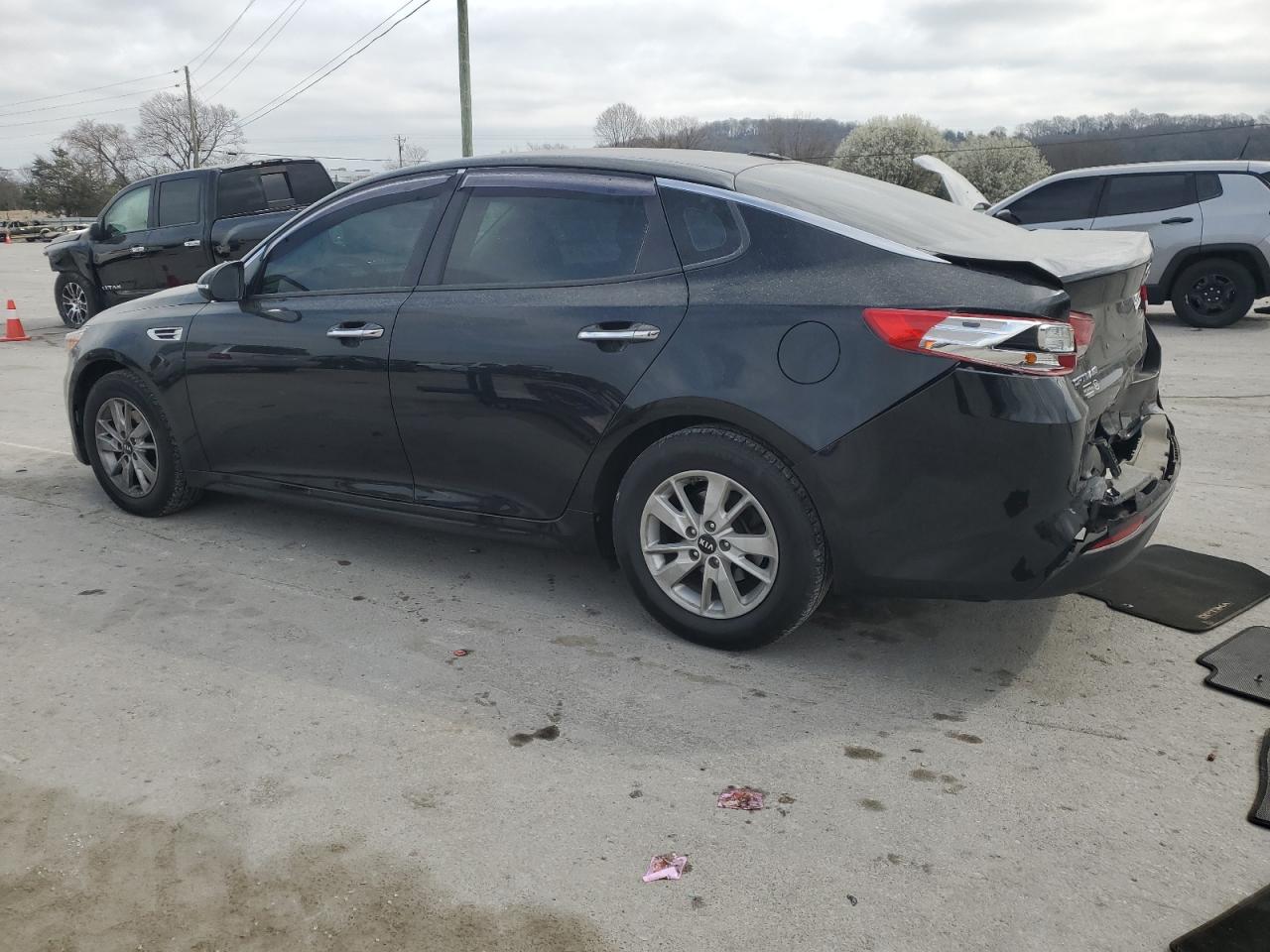 2016 Kia Optima - Image 2