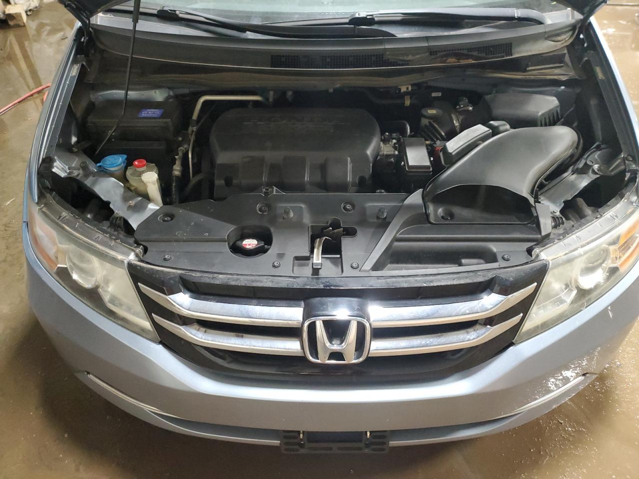 2014 Honda Odyssey - Image 12