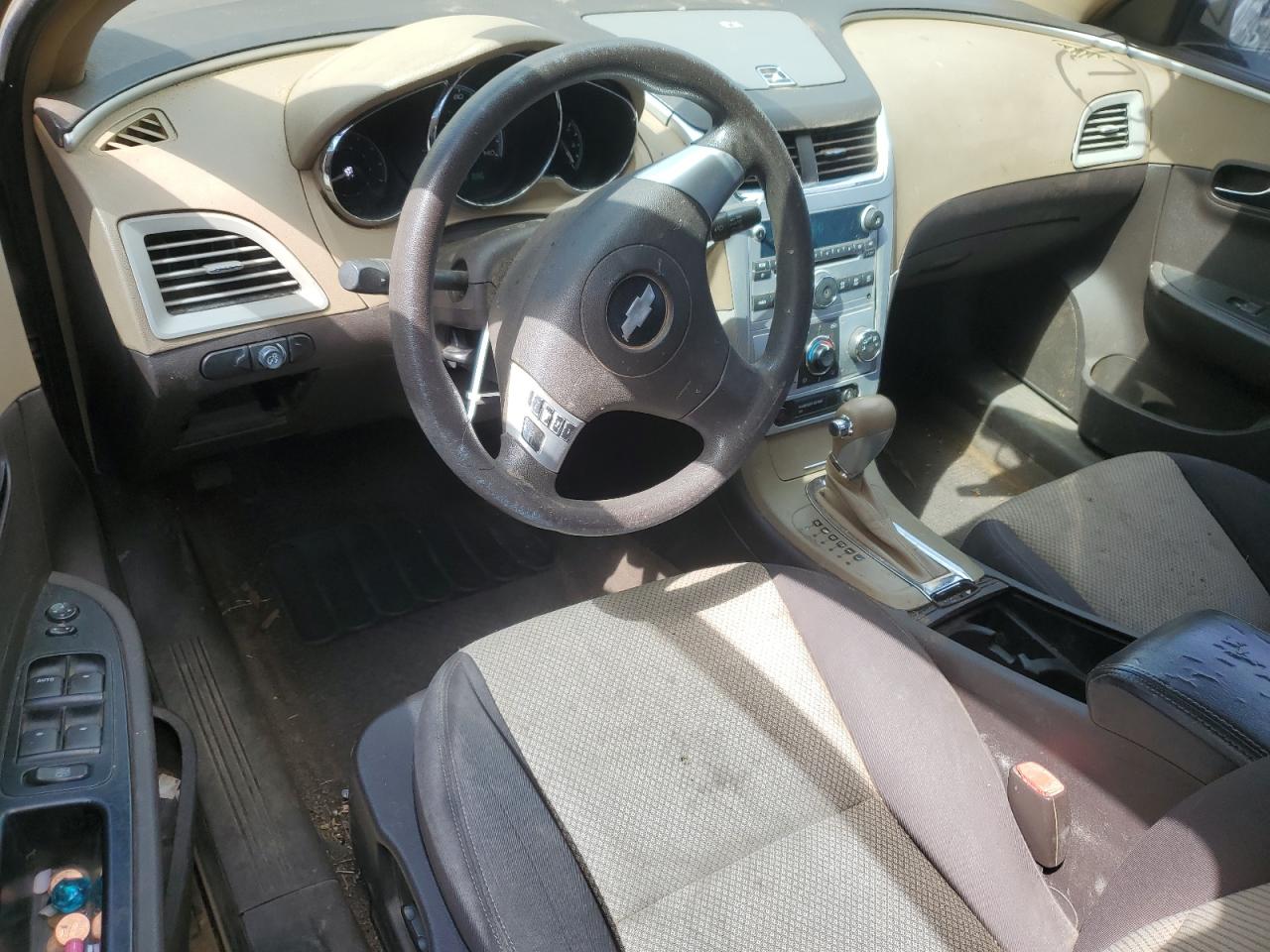 2008 Chevrolet Malibu - Image 8