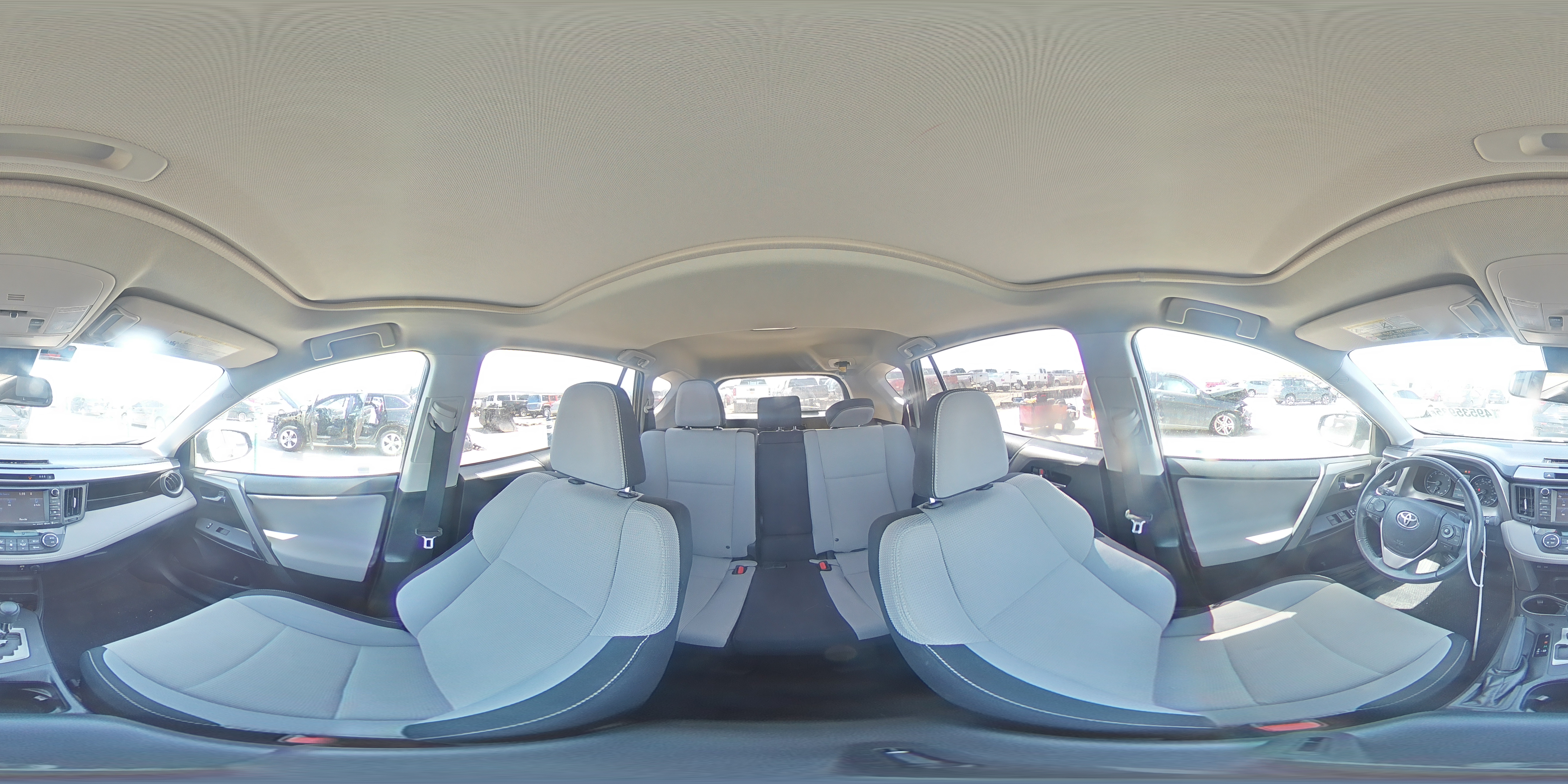 2017 Toyota RAV 4 - Image 14