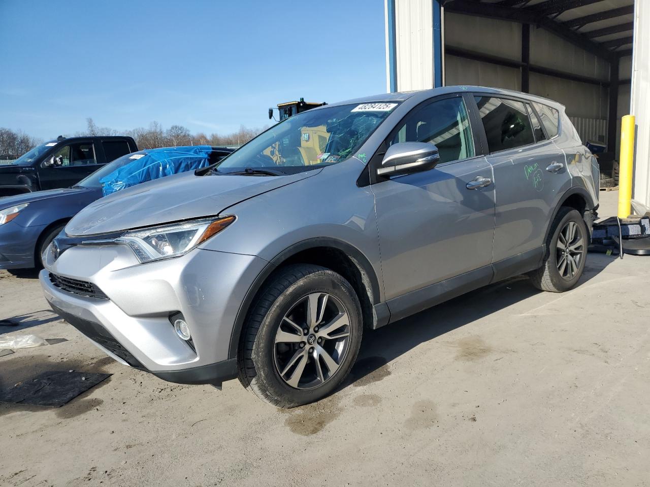 2017 Toyota RAV 4 - Image 1
