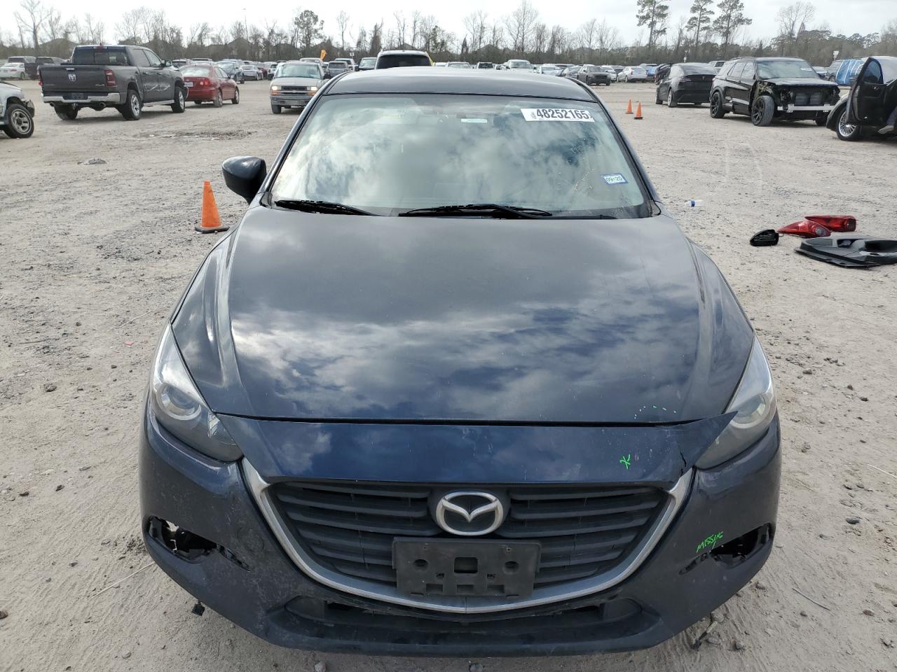 2017 Mazda 3 - Image 5