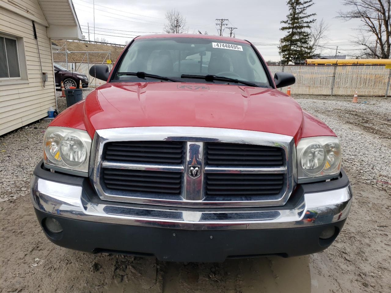 2005 Dodge Dakota - Image 5