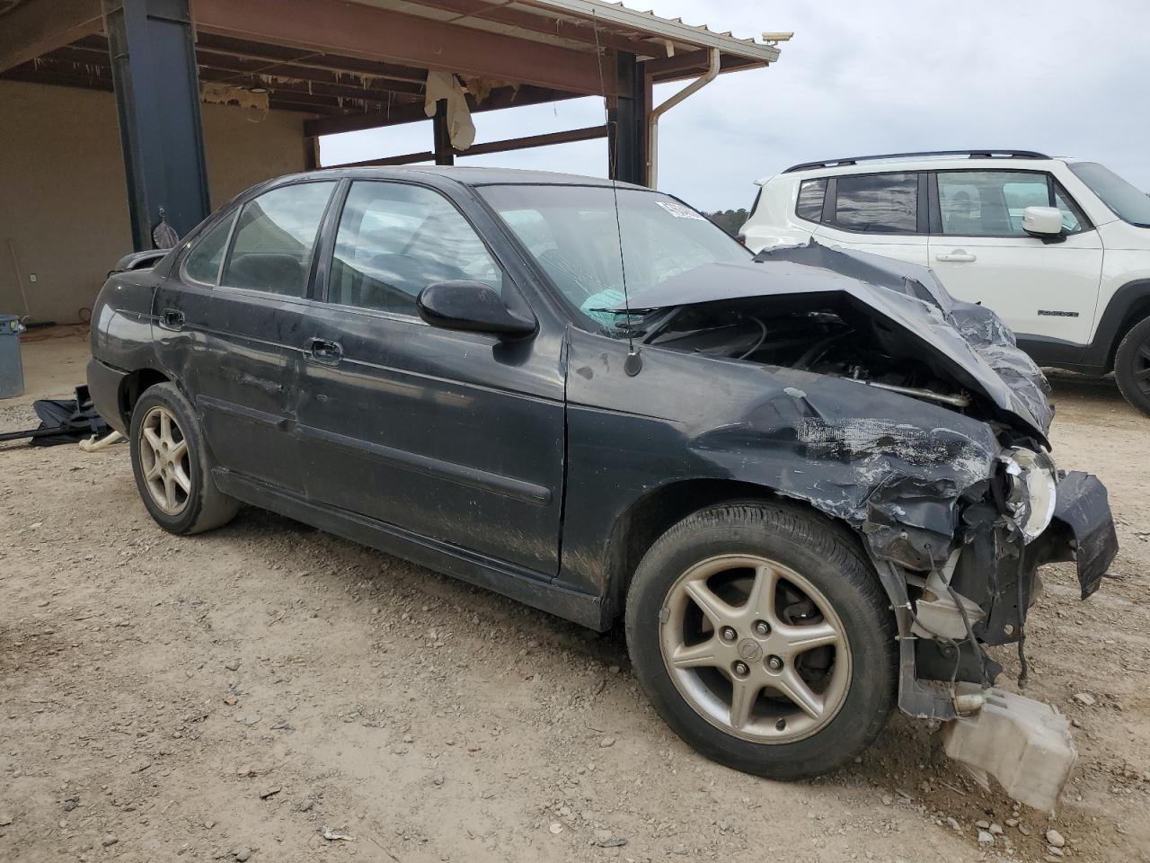 2001 Nissan Sentra - Image 4