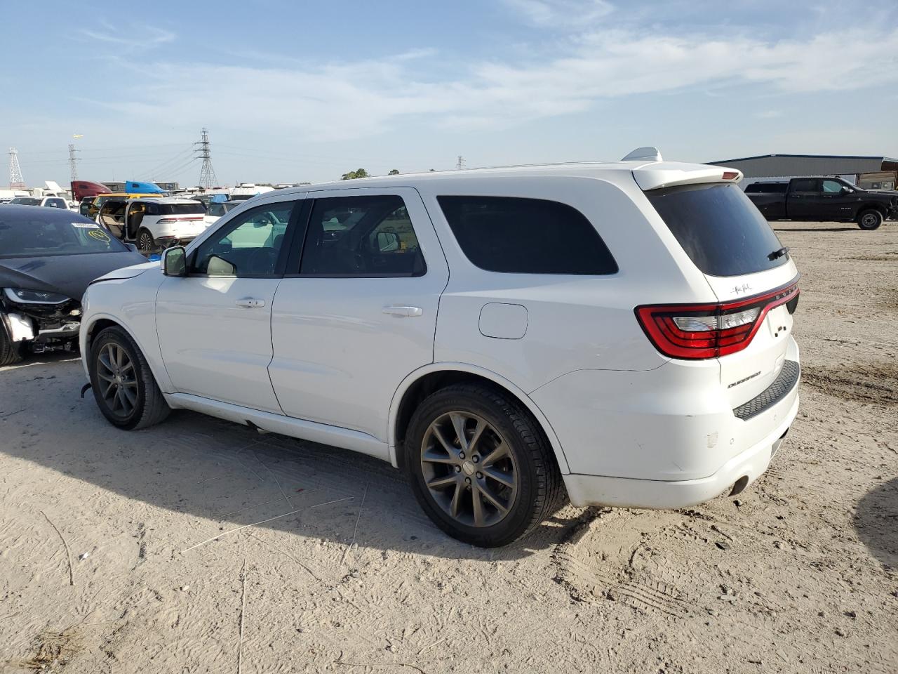 2017 Dodge Durango - Image 2