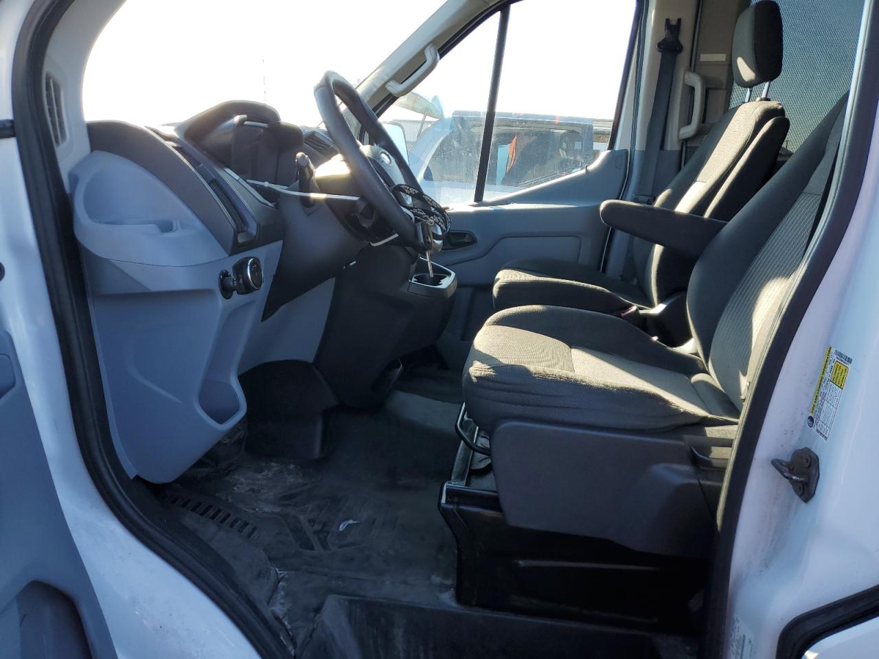 2015 Ford Transit - Image 7