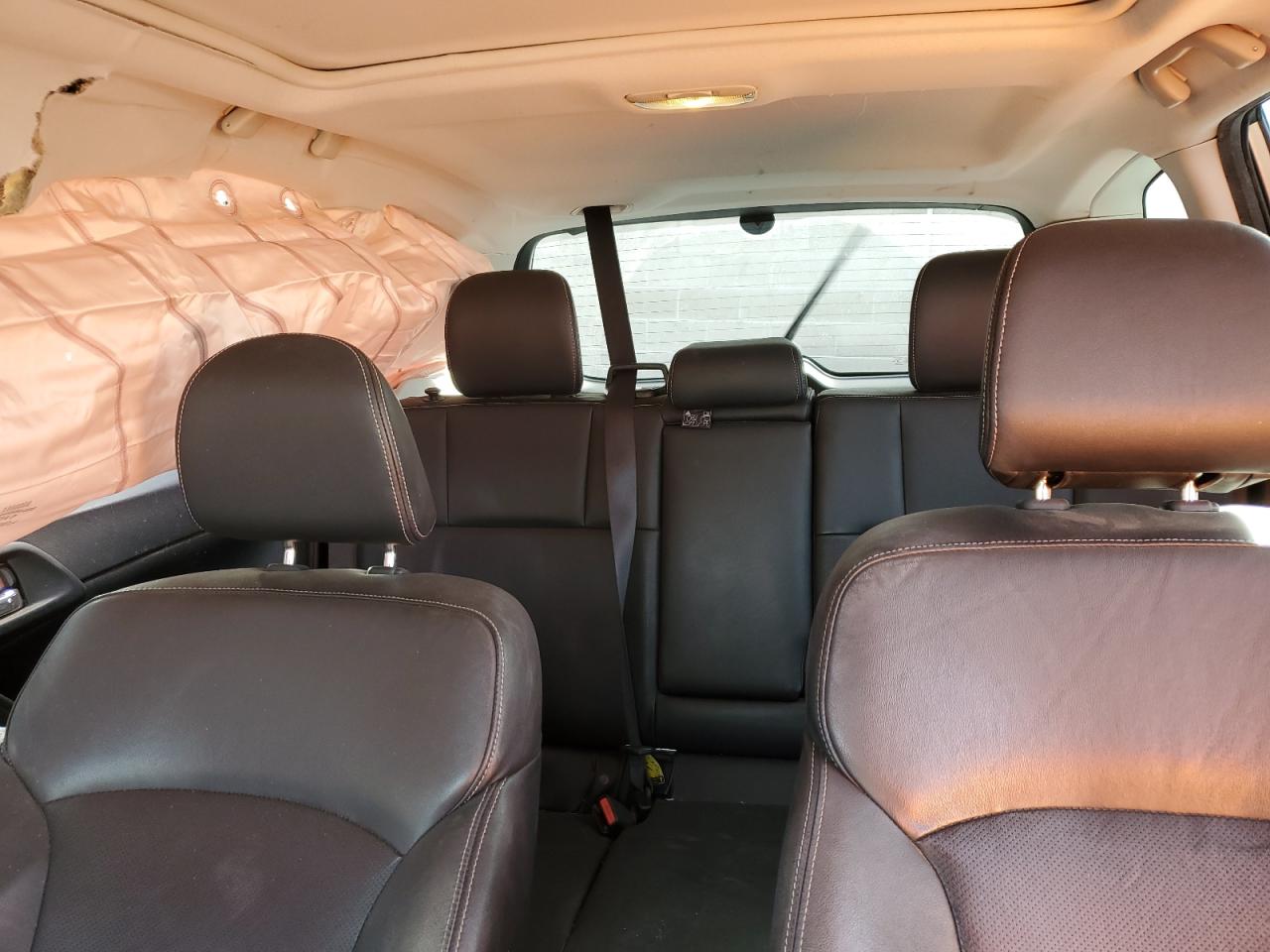 2015 Subaru Forester - Image 10