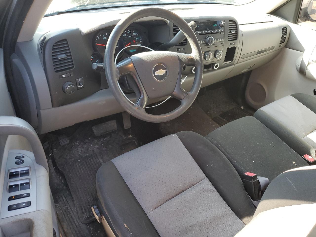 2009 Chevrolet Silverado - Image 8