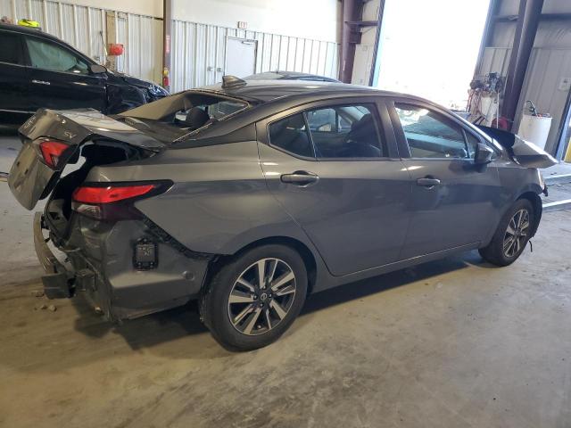  NISSAN VERSA 2022 Szary