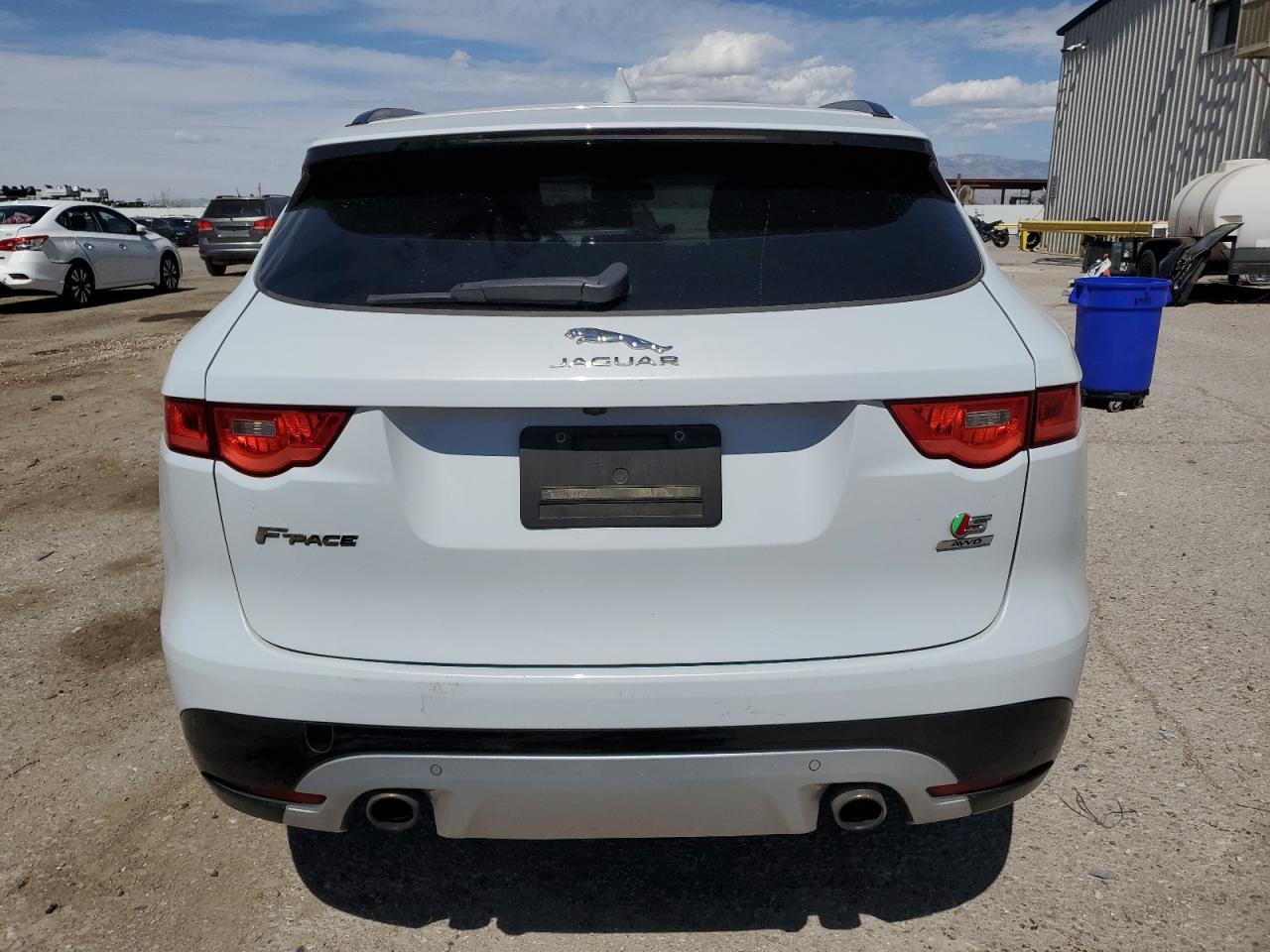2018 Jaguar F-Pace - Image 6