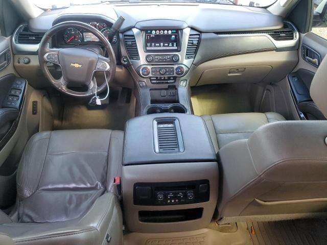 Parquets CHEVROLET SUBURBAN 2016 Biały