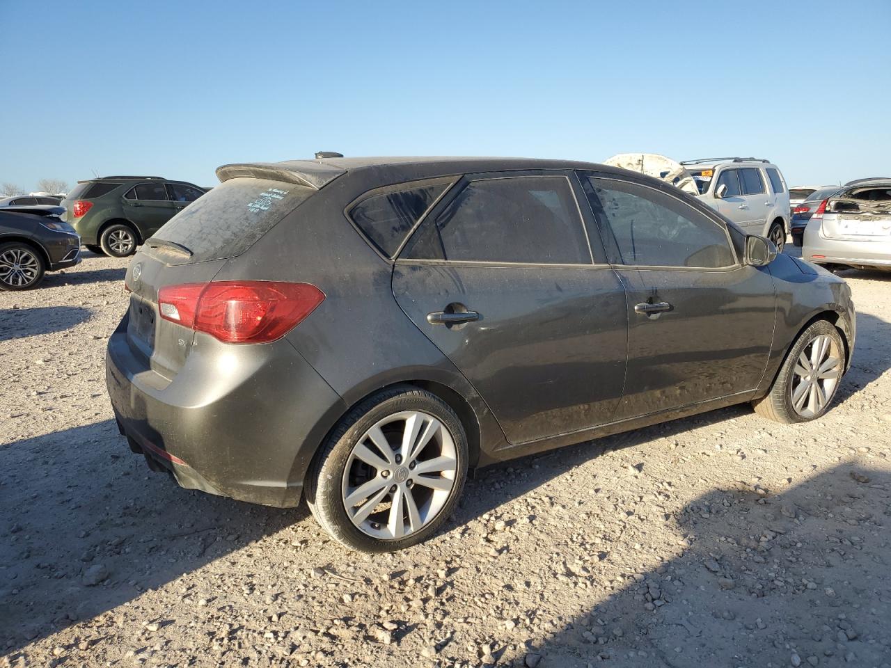 2013 Kia Forte - Image 3
