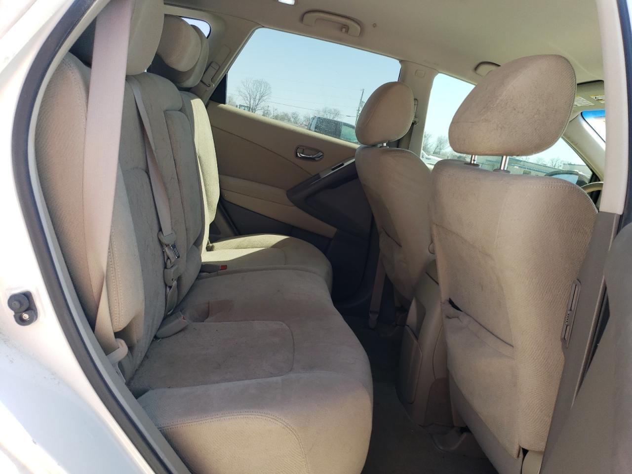 2014 Nissan Murano - Image 11