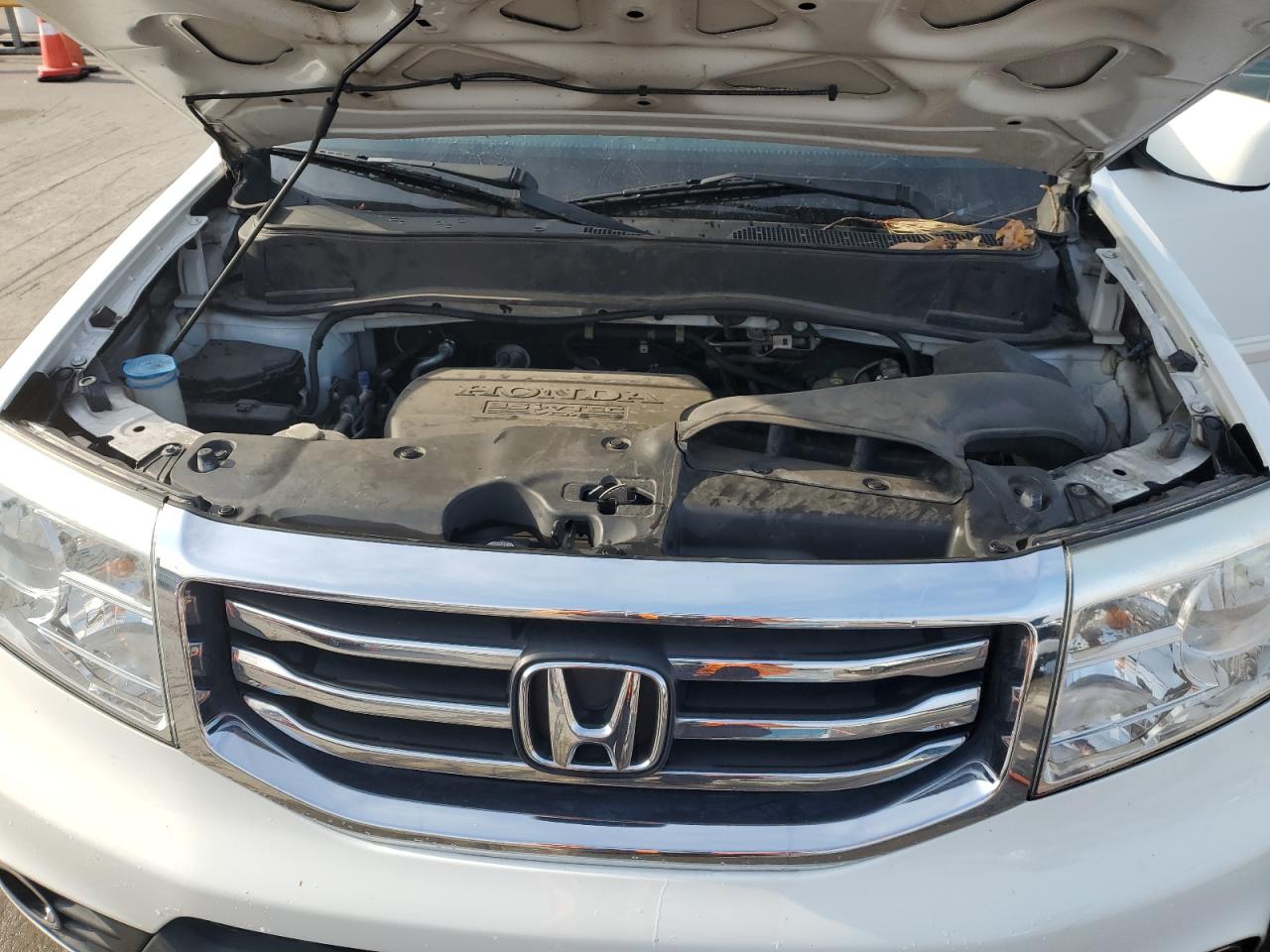 2015 Honda Pilot - Image 12