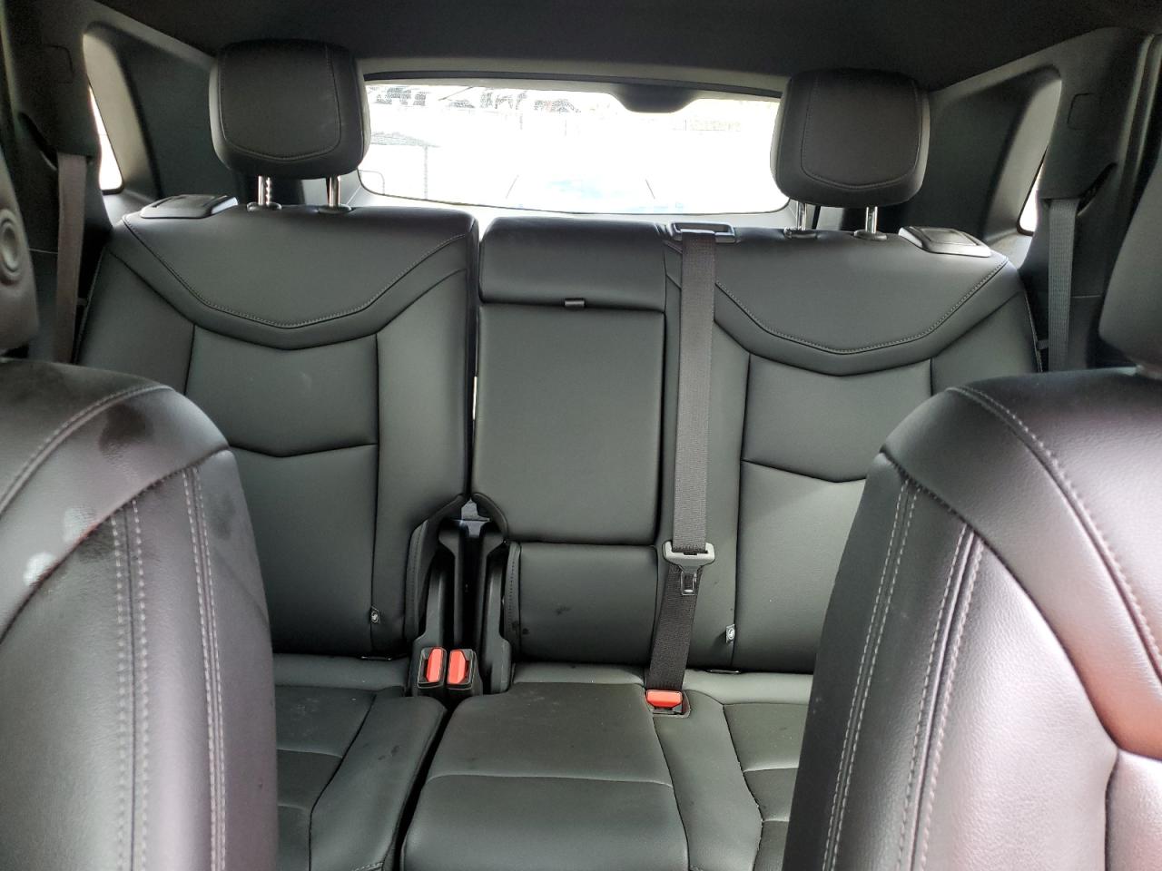 2021 Cadillac XT5 - Image 10