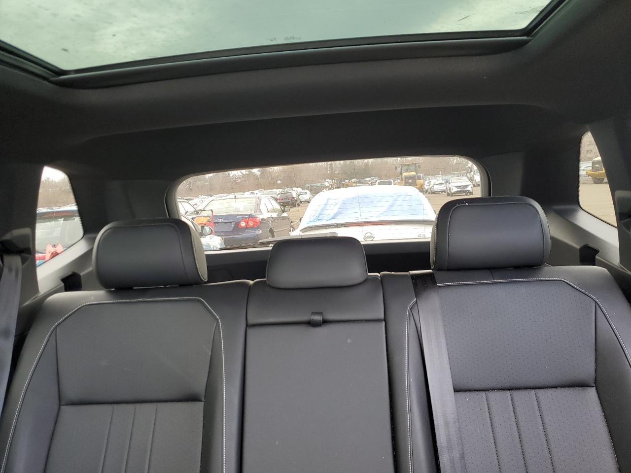 2024 Volkswagen Tiguan - Image 10