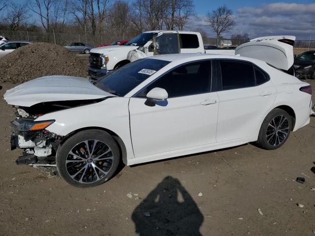  TOYOTA CAMRY 2019 Белы