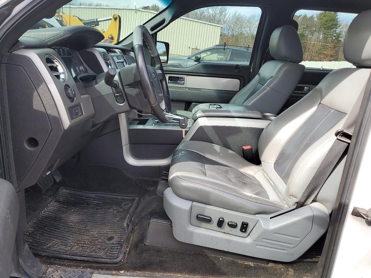 2011 Ford F-150 - Image 7