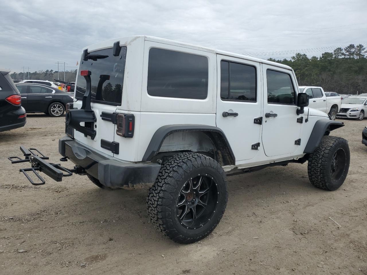 2015 Jeep Wrangler - Image 3