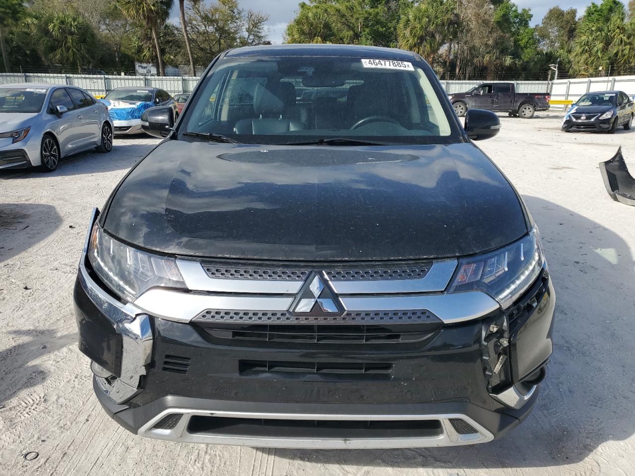2020 Mitsubishi Outlander - Image 5