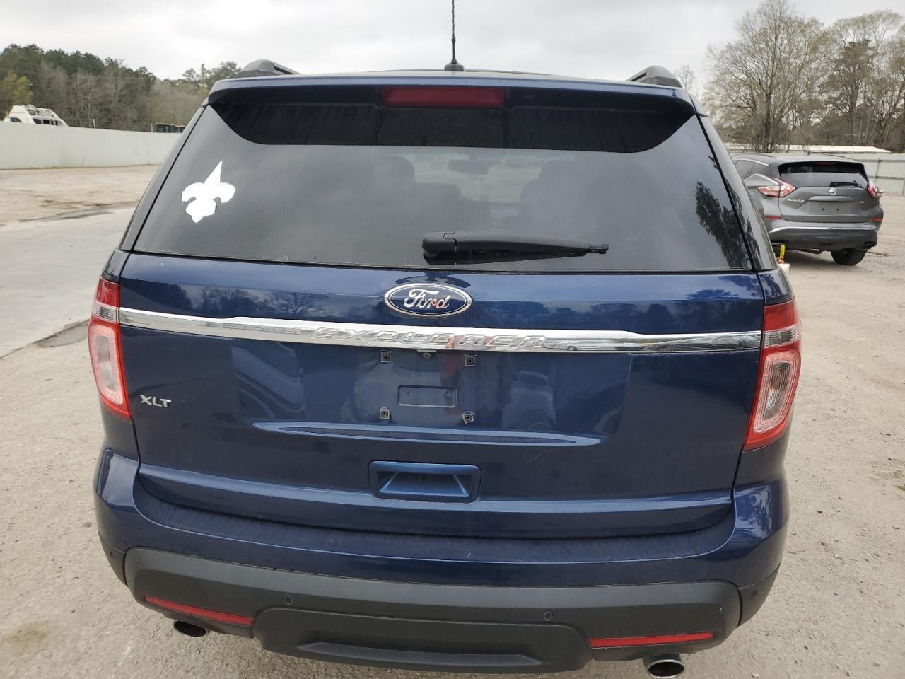 2012 Ford Explorer - Image 6