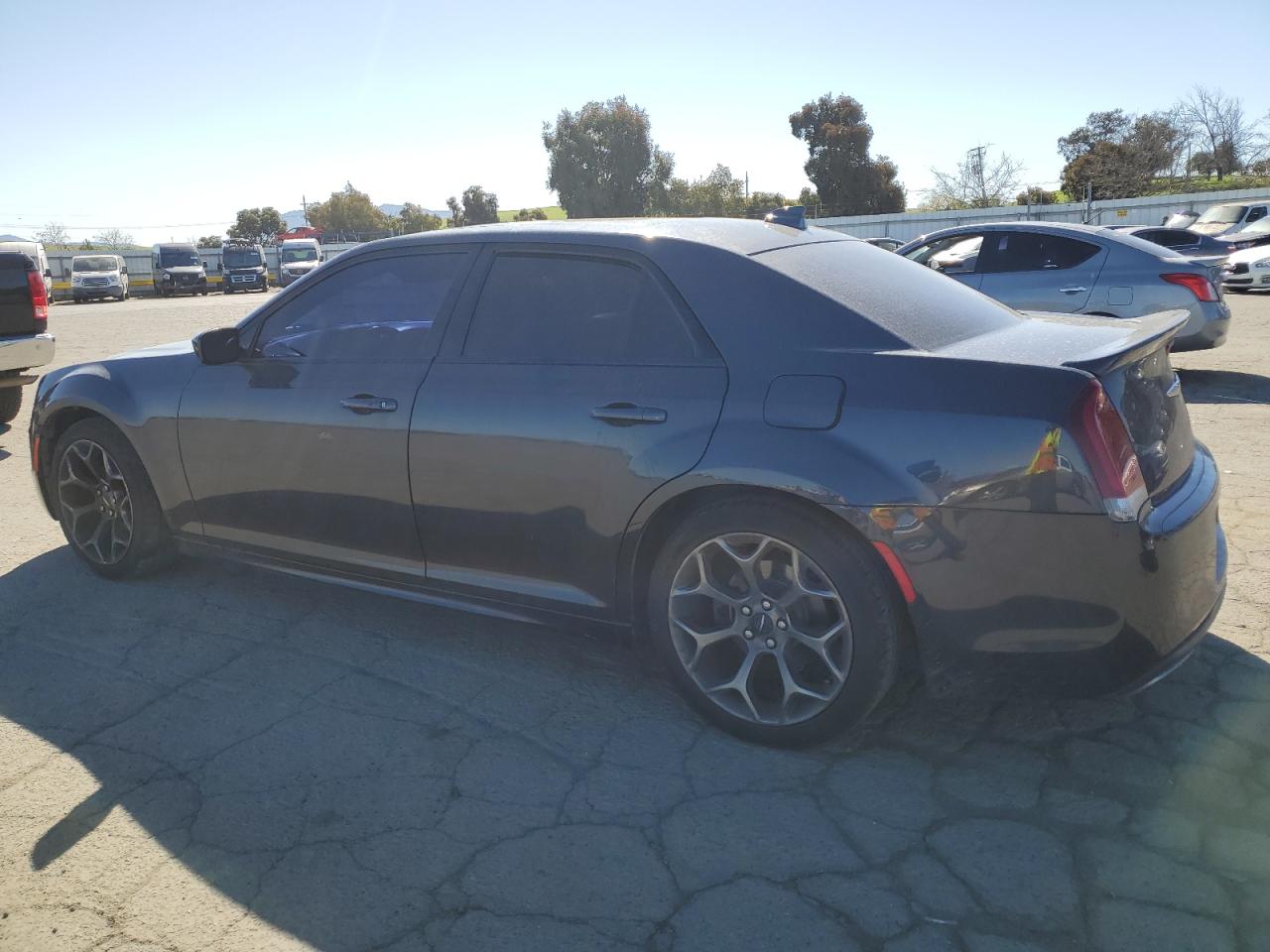2016 Chrysler 300 - Image 2