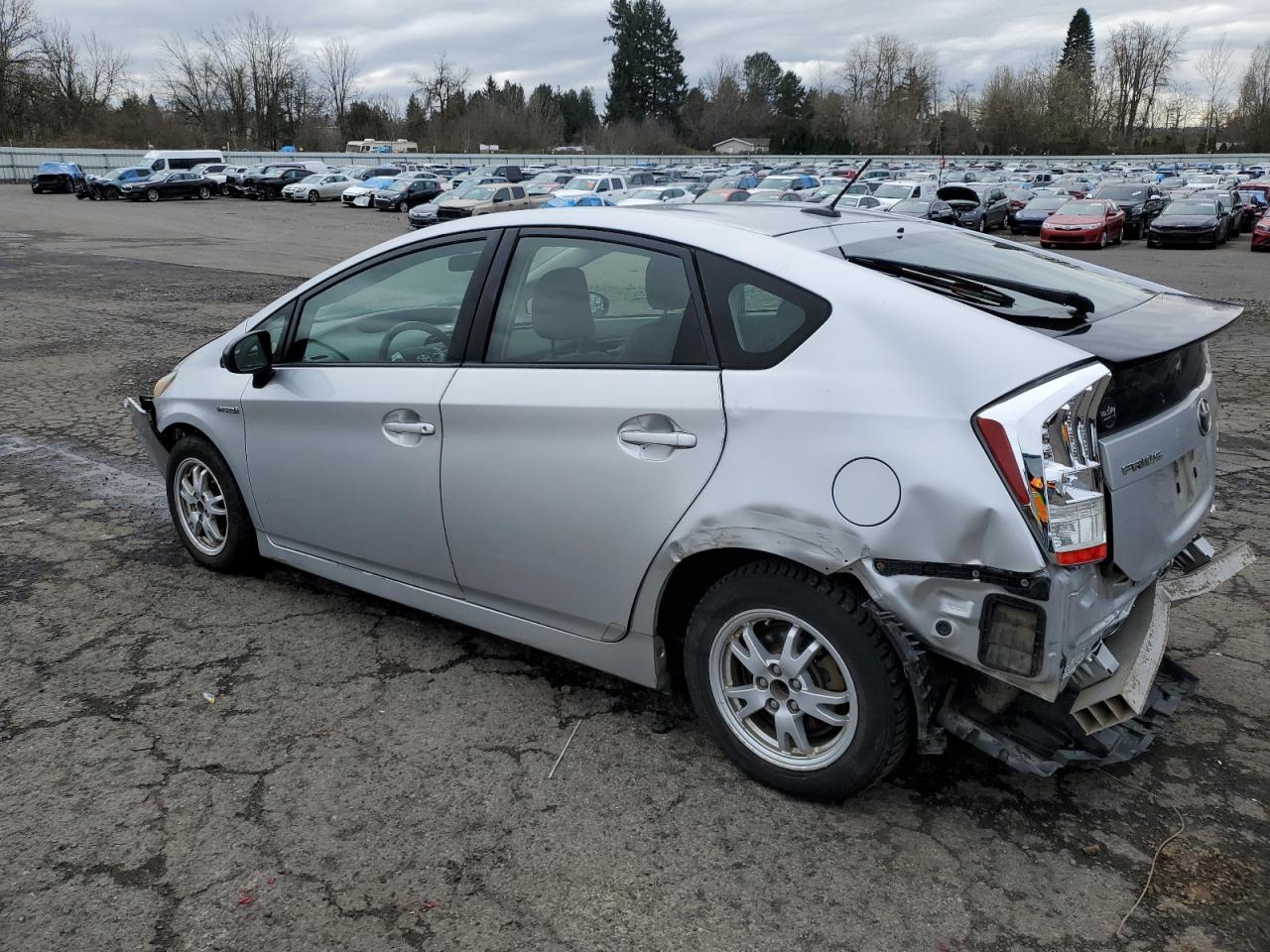2010 Toyota Prius - Image 2
