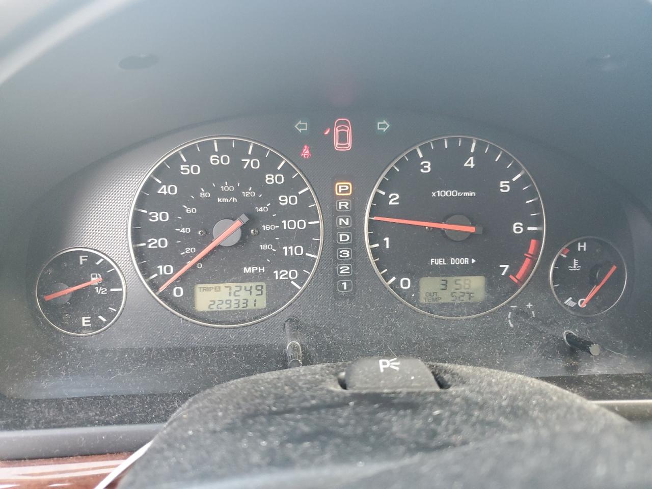 2004 Subaru Legacy - Image 9