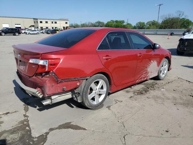  TOYOTA CAMRY 2014 Czerwony