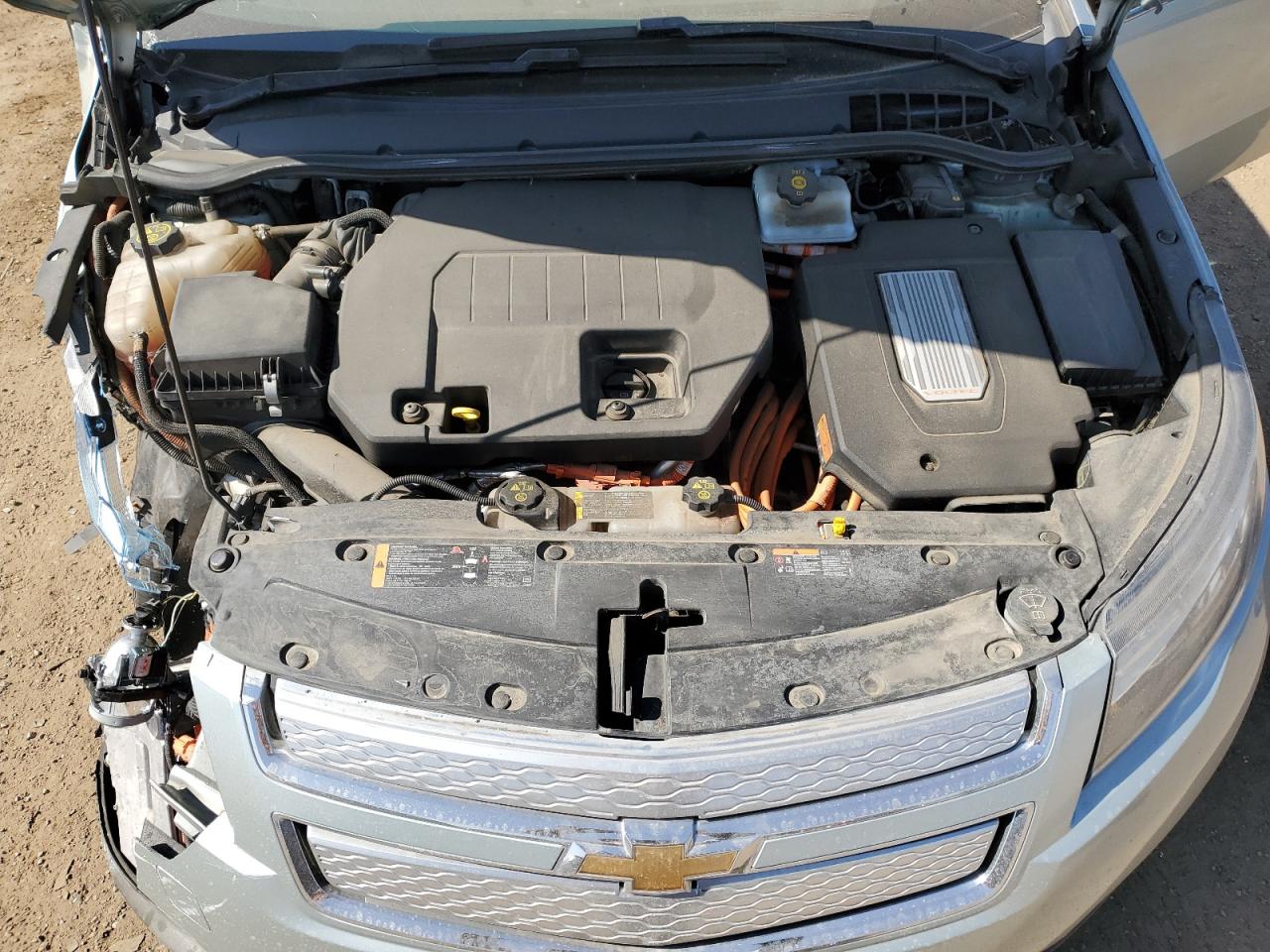 2013 Chevrolet Volt - Image 12