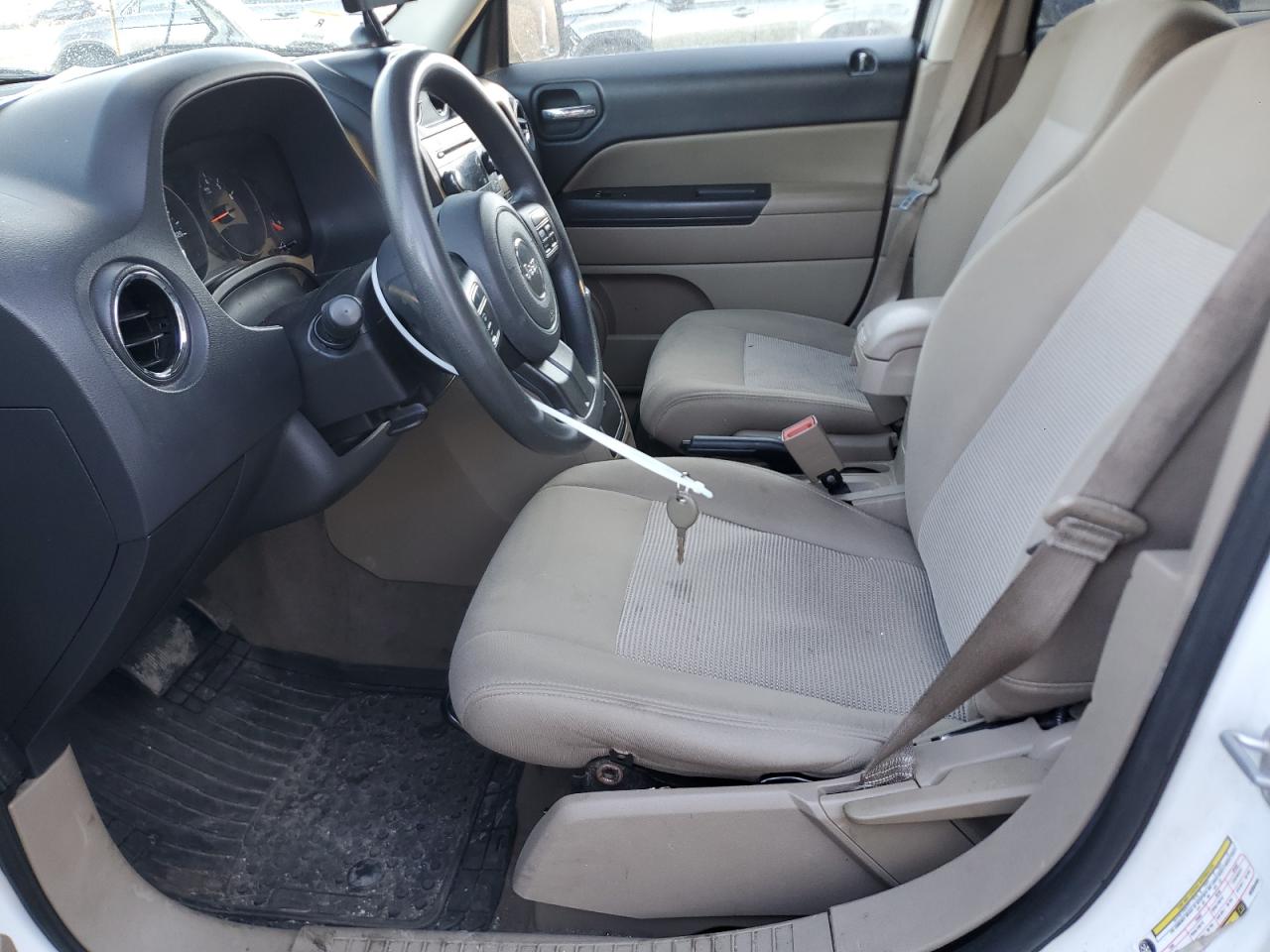 2011 Jeep Liberty (Patriot) - Image 7
