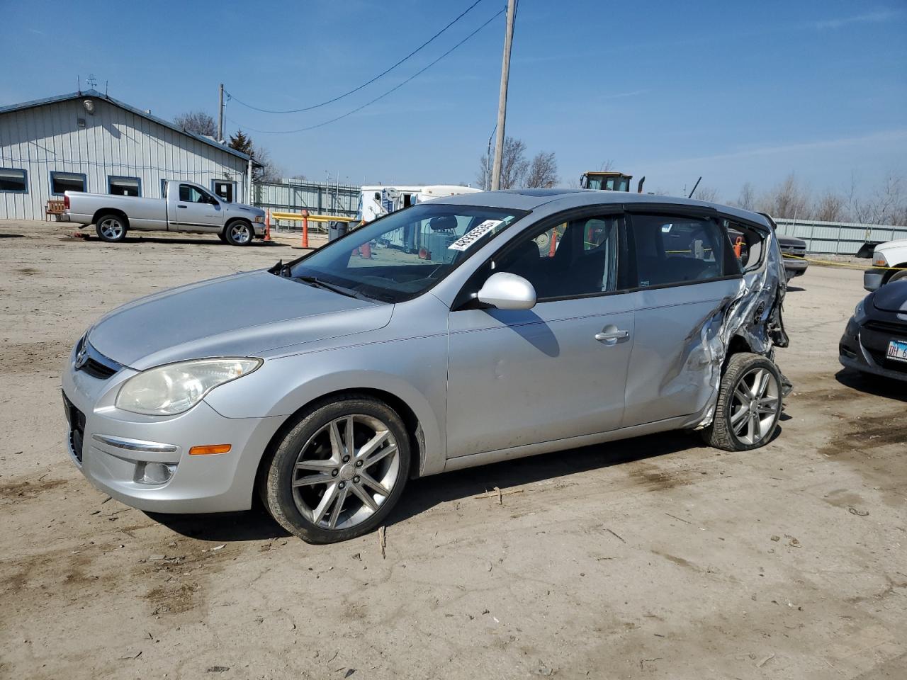 2009 Hyundai Elantra - Image 1