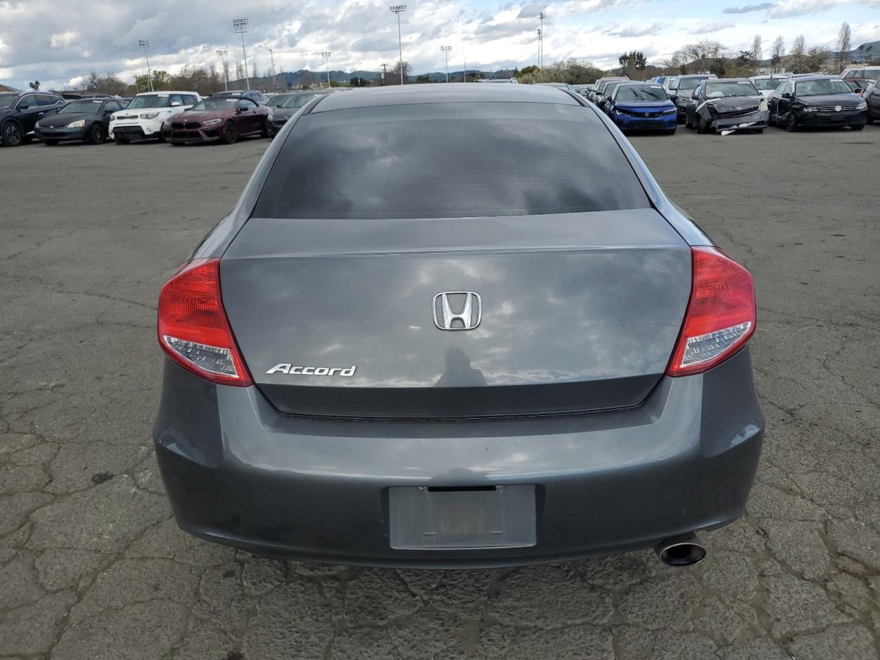 2012 Honda Accord - Image 6