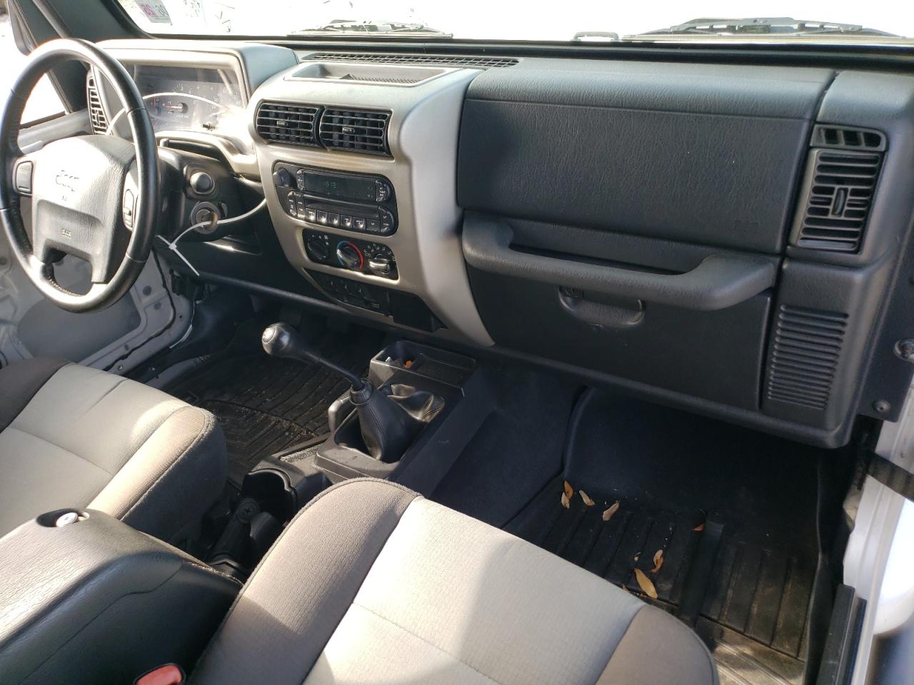 2006 Jeep Wrangler - Image 8