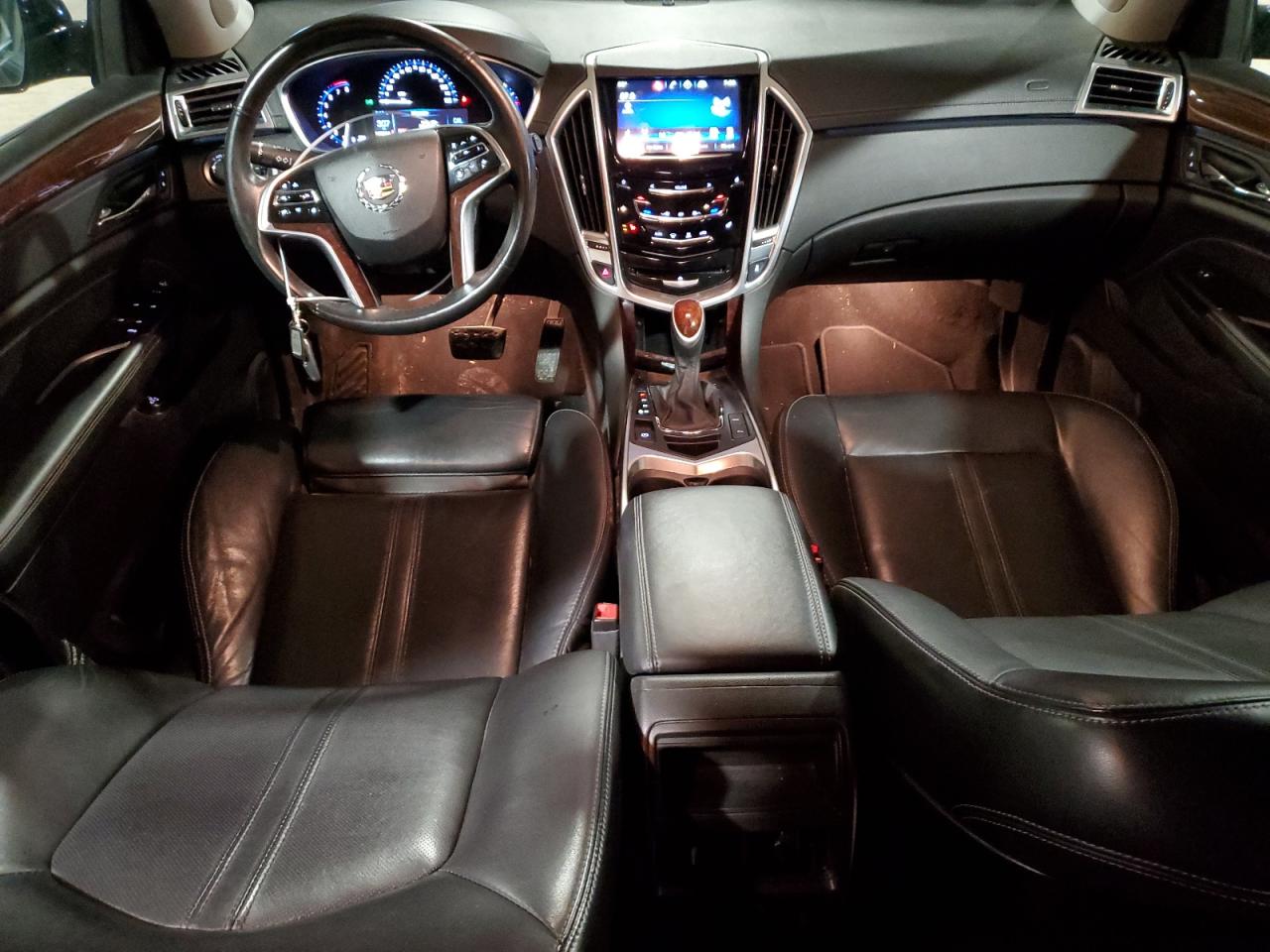 2016 Cadillac SRX - Image 8