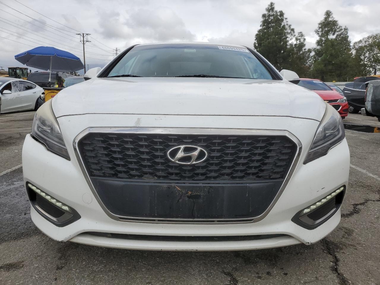 2016 Hyundai Sonata - Image 5