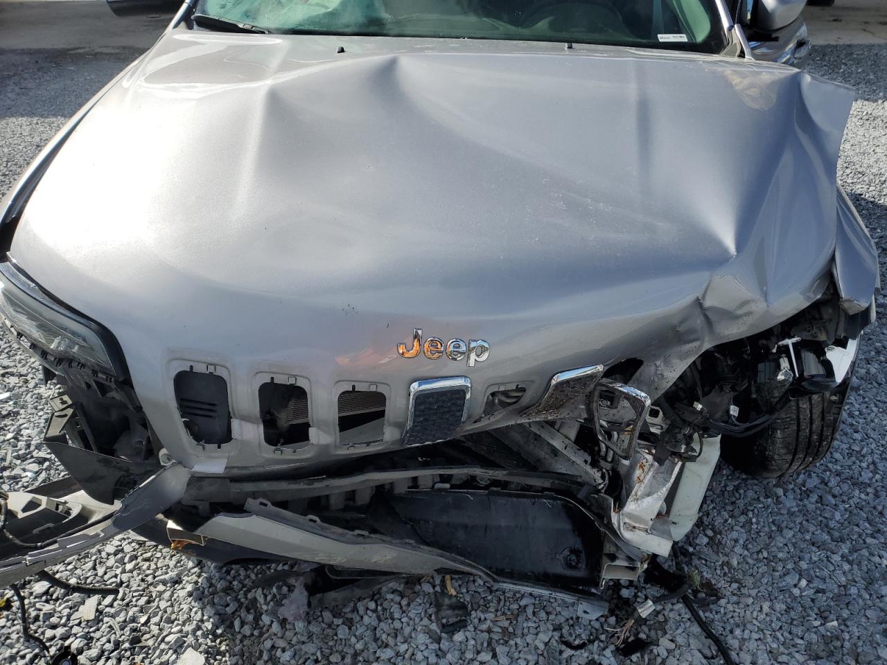 2019 Jeep Grand Cherokee - Image 14