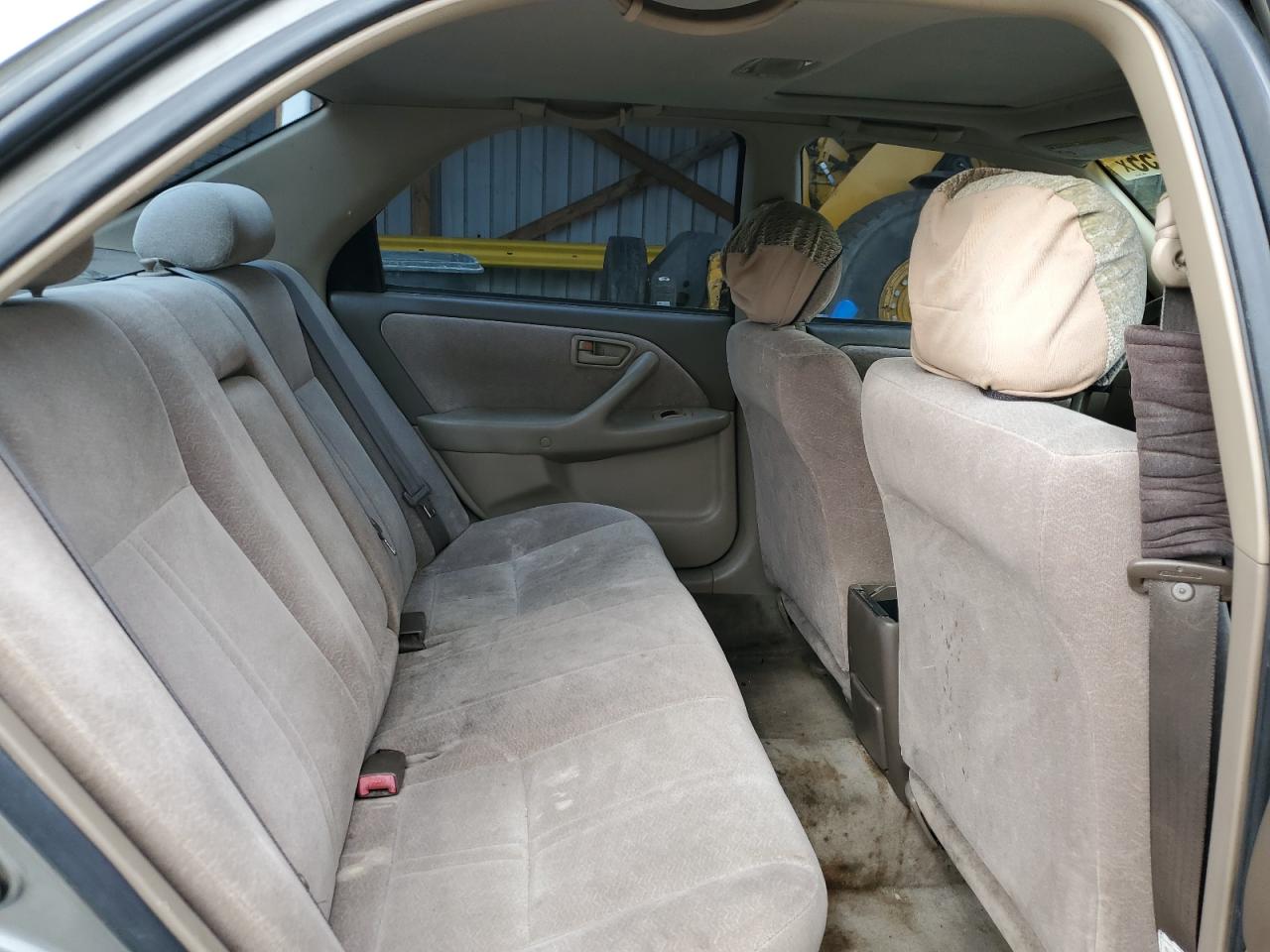 1999 Toyota Camry - Image 10
