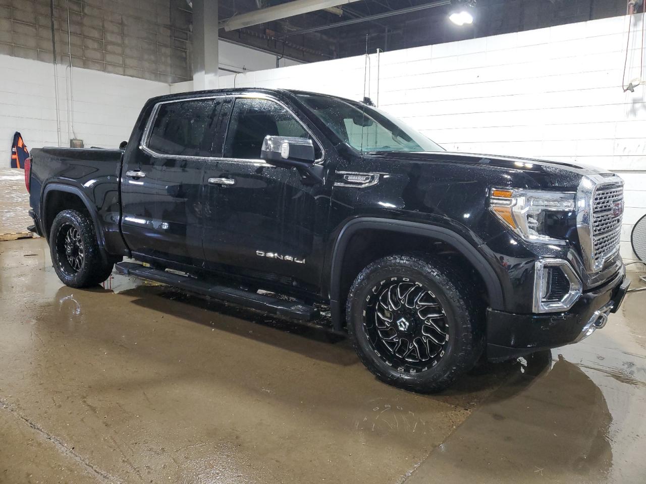 2020 GMC Sierra - Image 4