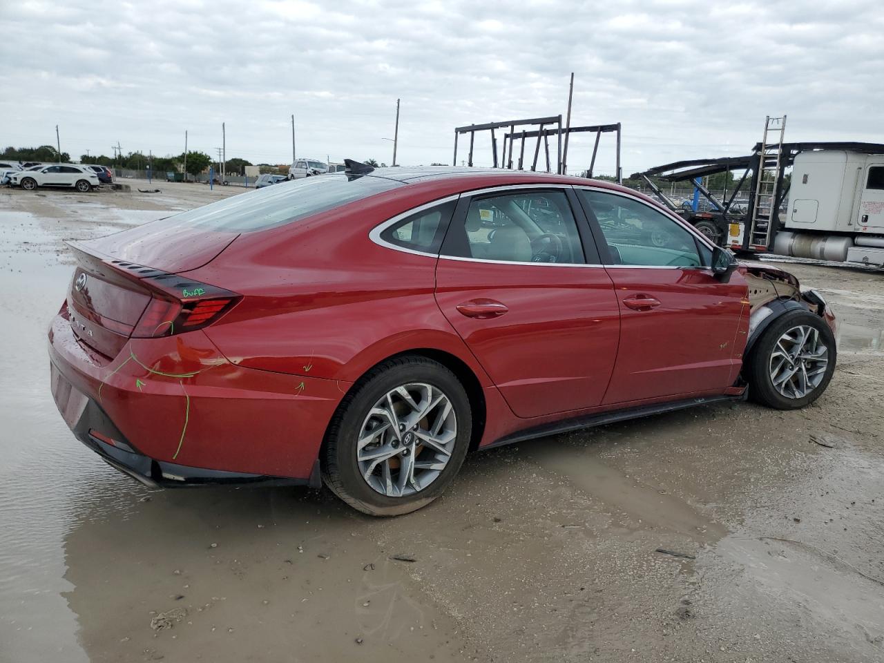 2023 Hyundai Sonata - Image 3