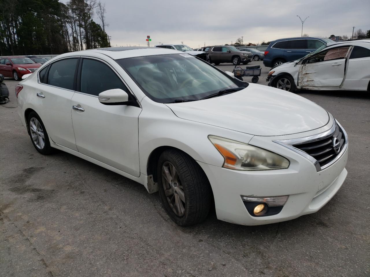 2013 Nissan Altima - Image 4