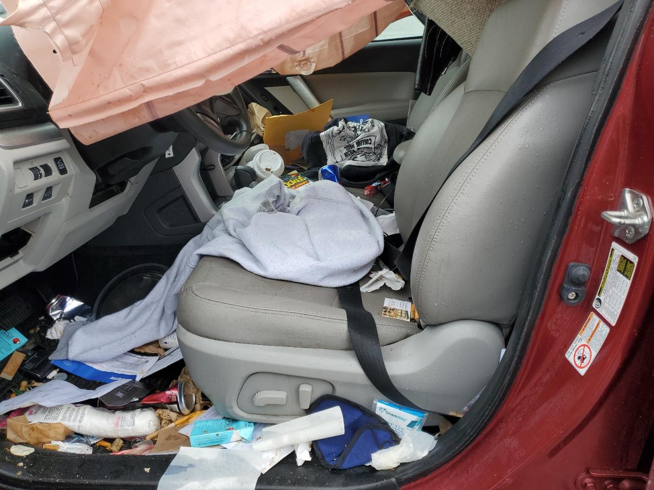 2016 Subaru Forester - Image 7