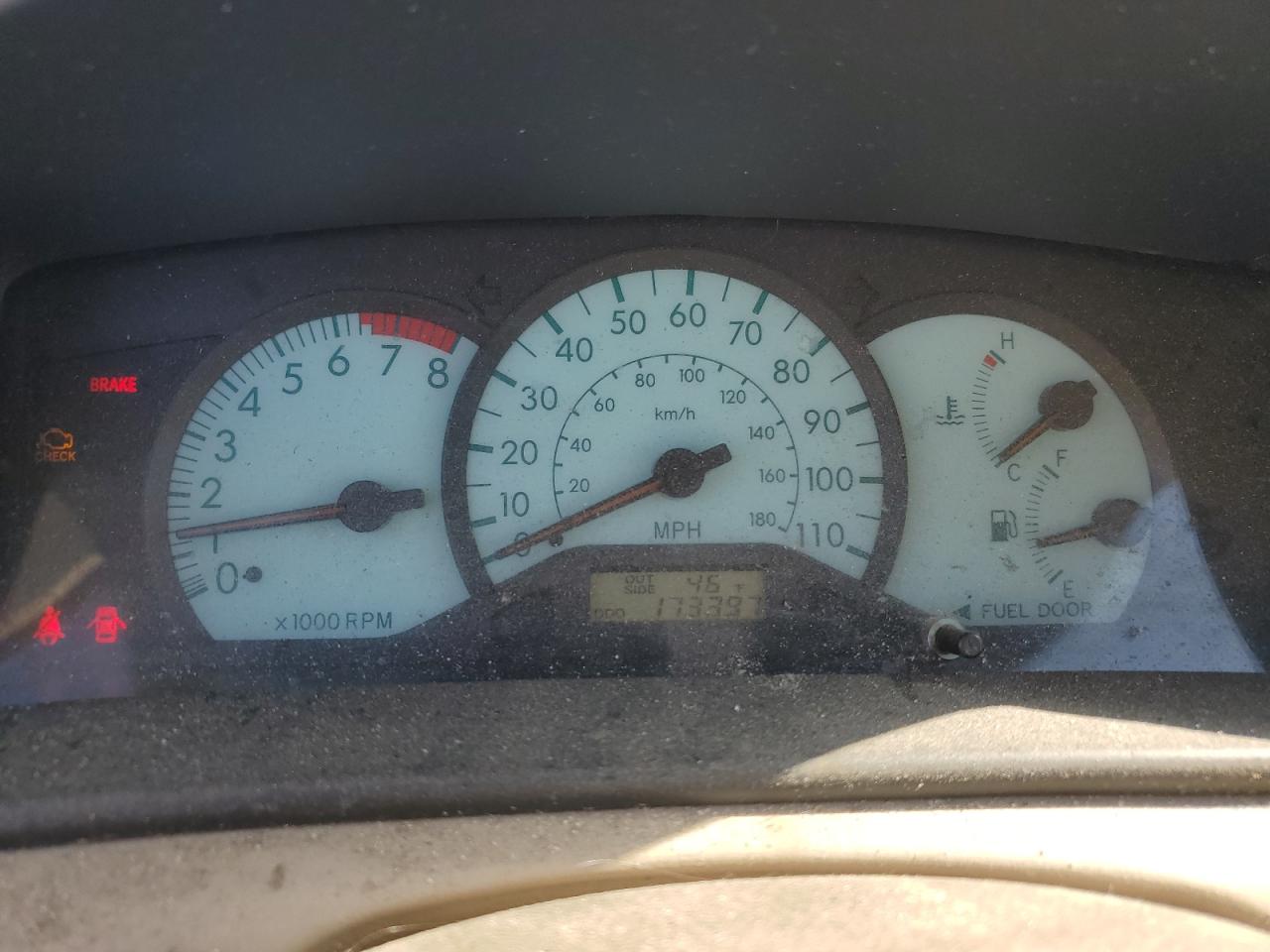 2004 Toyota Corolla - Image 9