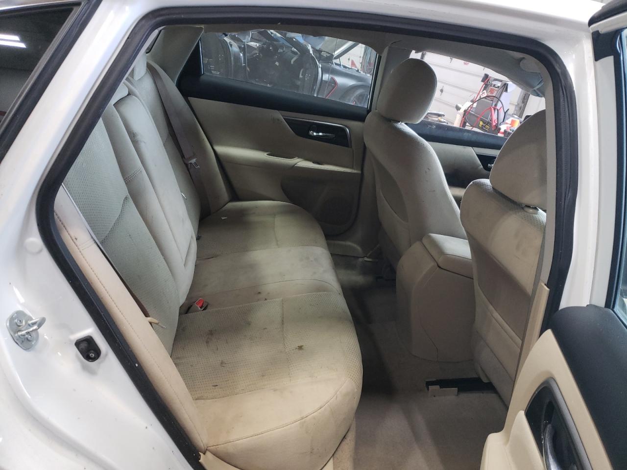 2014 Nissan Altima - Image 10