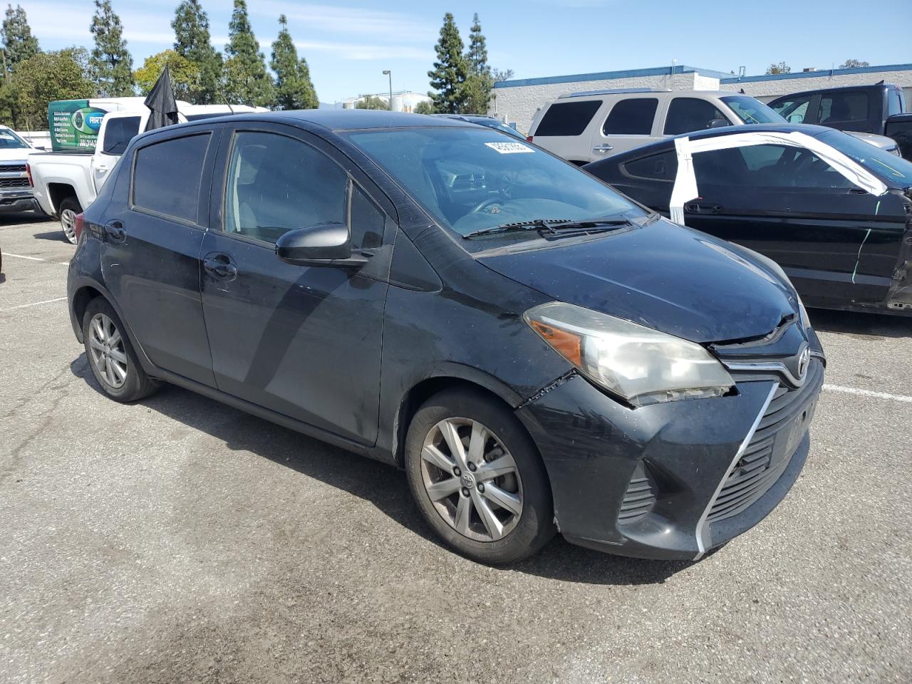 2015 Toyota Yaris - Image 4